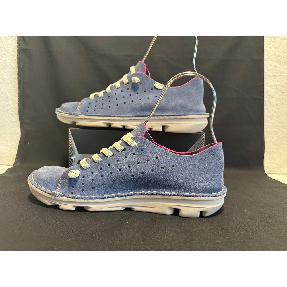 On Foot Blue Suede Sneakers w/ Pink Accents NWOT SZ 10, 10.5